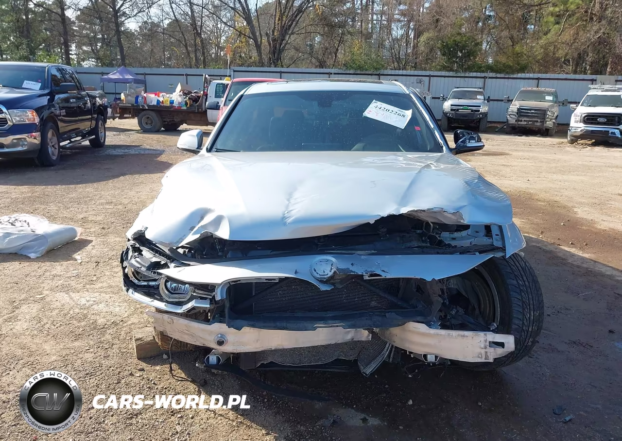 2017 BMW 330I xDrive VIN:WBA8D9C37HA011162 - 11