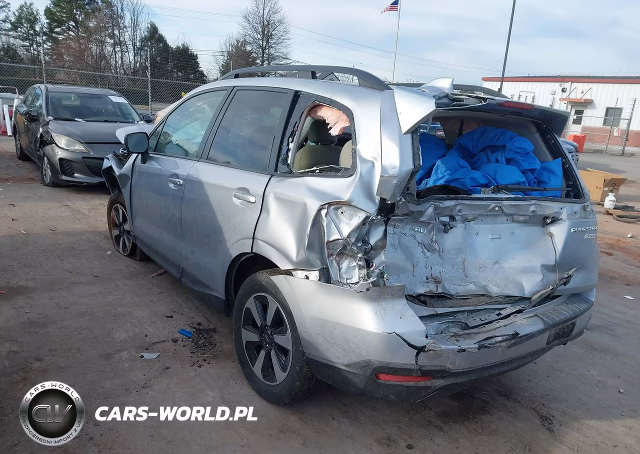 2017 Subaru Forester 2.5I Premium VIN:JF2SJADC3HH552848 - 3