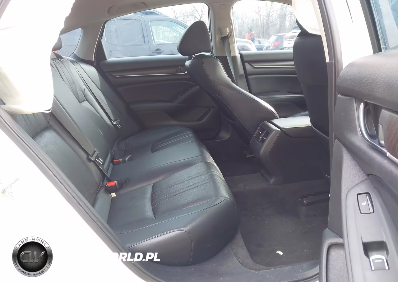 2018 Honda Accord Touring VIN:1HGCV1F94JA036944 - 8