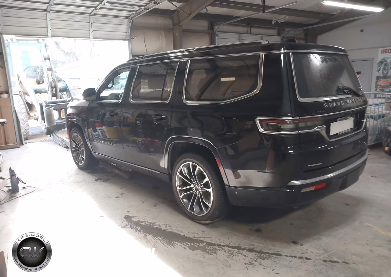2022 Jeep Grand Wagoneer Series Iii 4X4 VIN:1C4SJVGJ2NS132321 - 3