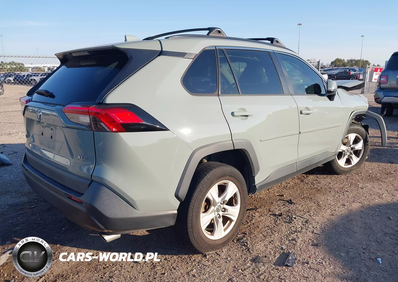 2019 Toyota Rav4 Xle VIN:2T3W1RFV5KW046257 - 4