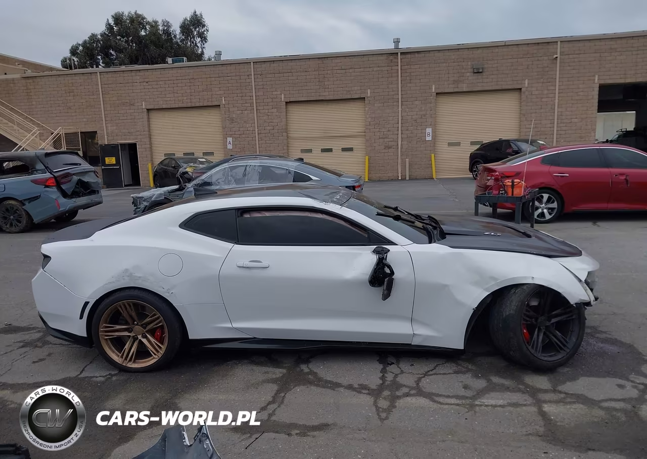 2018 Chevrolet Camaro Zl1 VIN:1G1FJ1R65J0172653 - 14