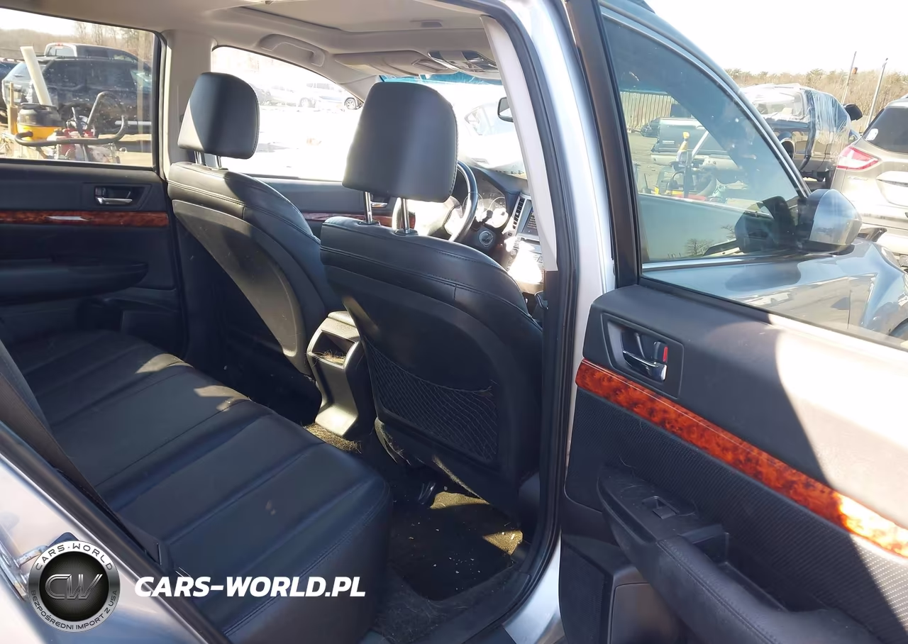 2012 Subaru Outback 2.5I Limited VIN:4S4BRBLC8C3273220 - 8