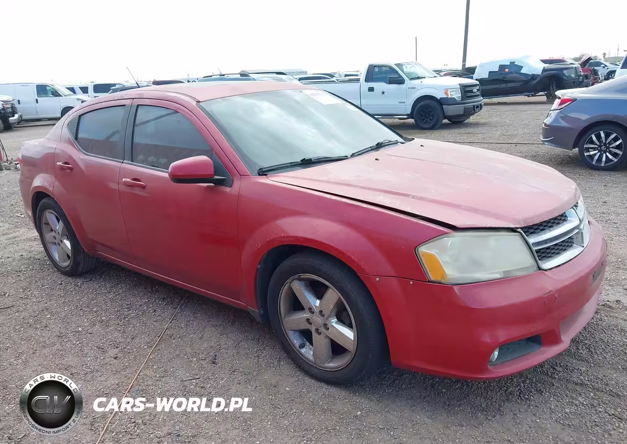 2011 Dodge Avenger Lux