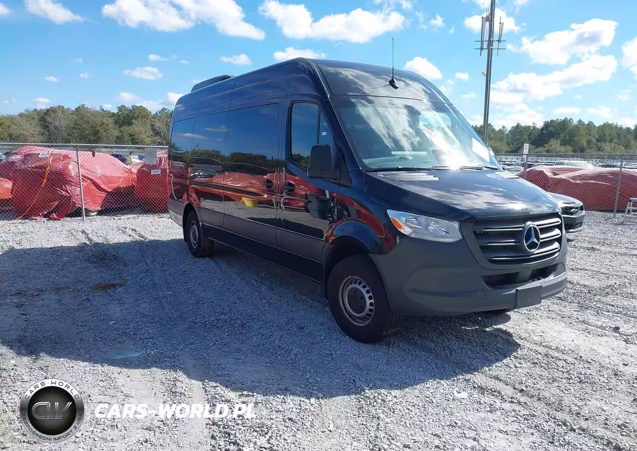 2025 Mercedes-Benz Sprinter 2500 High Roof 4-Cyl Diesel