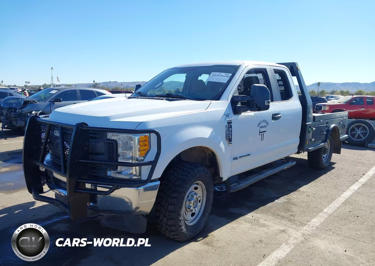 2017 Ford F-350 Xl VIN:1FD8X3BT1HED09820 - 2