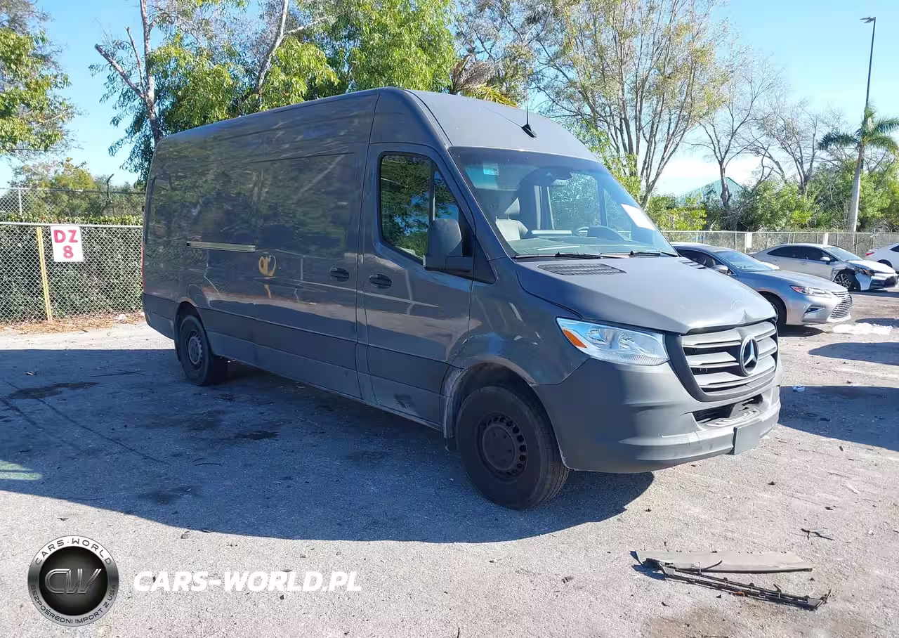 2024 Mercedes-Benz Sprinter 2500 High Roof 4-Cyl Diesel Ho