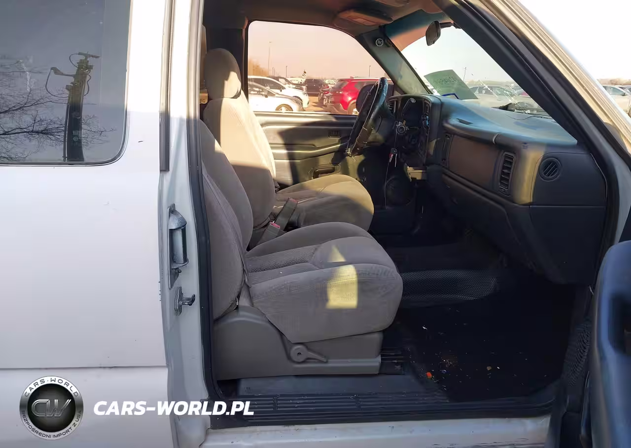 2001 Chevrolet Silverado 1500 VIN:2GCEC19T711402829 - 5