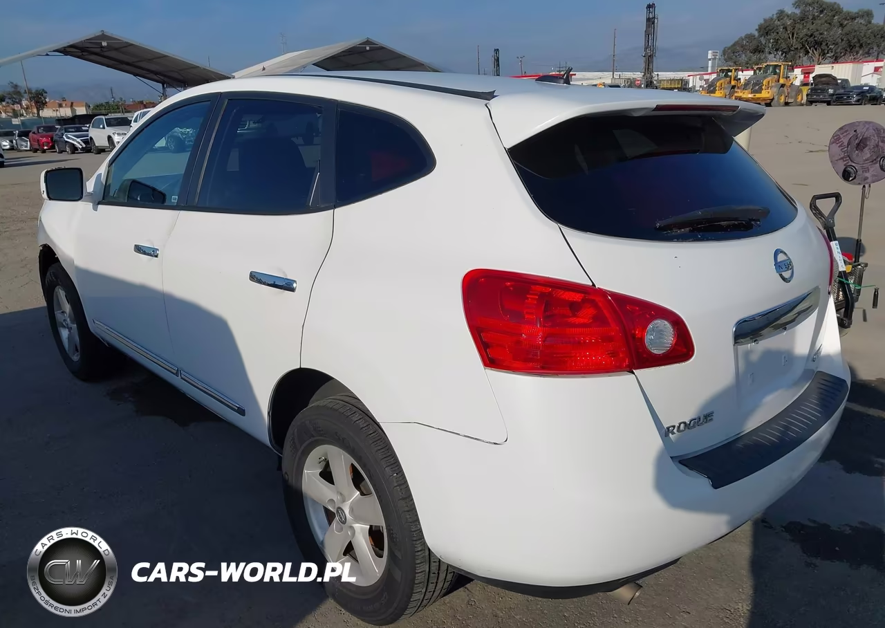 2013 Nissan Rogue S VIN:JN8AS5MT3DW531314 - 3