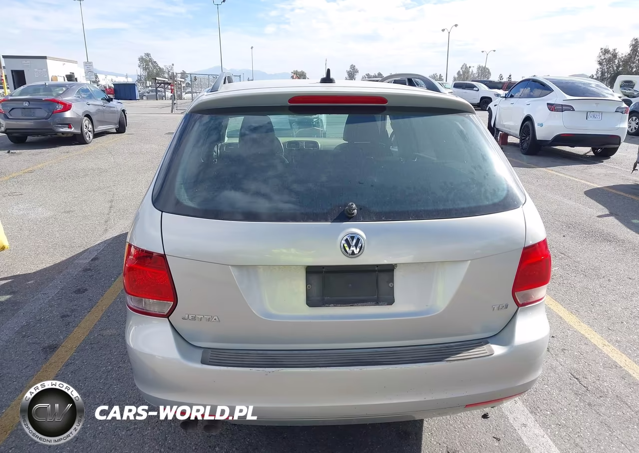 2010 Volkswagen Jetta Tdi VIN:3VWPL7AJXAM629542 - 16