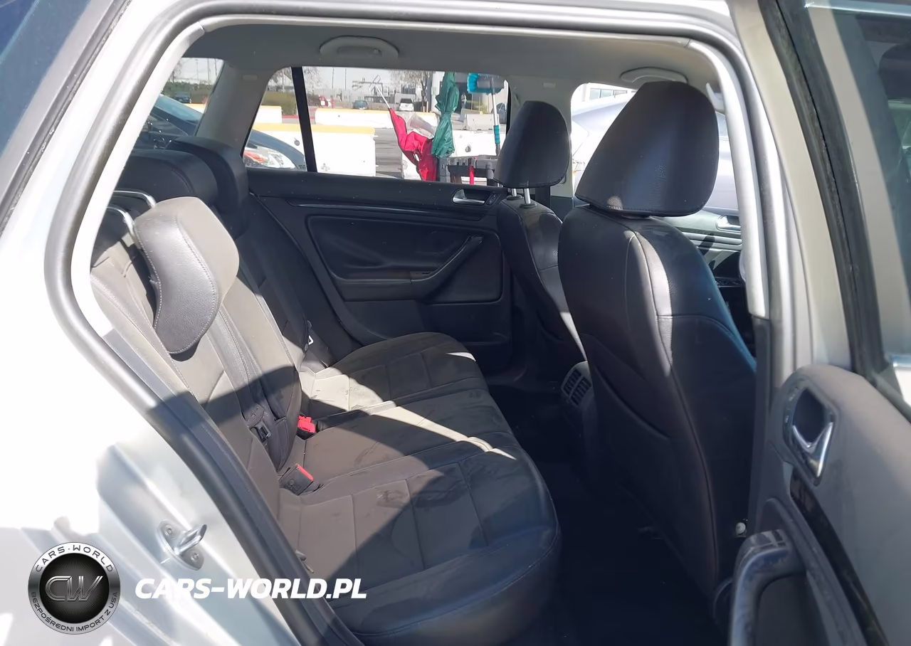 2010 Volkswagen Jetta Tdi VIN:3VWPL7AJXAM629542 - 8