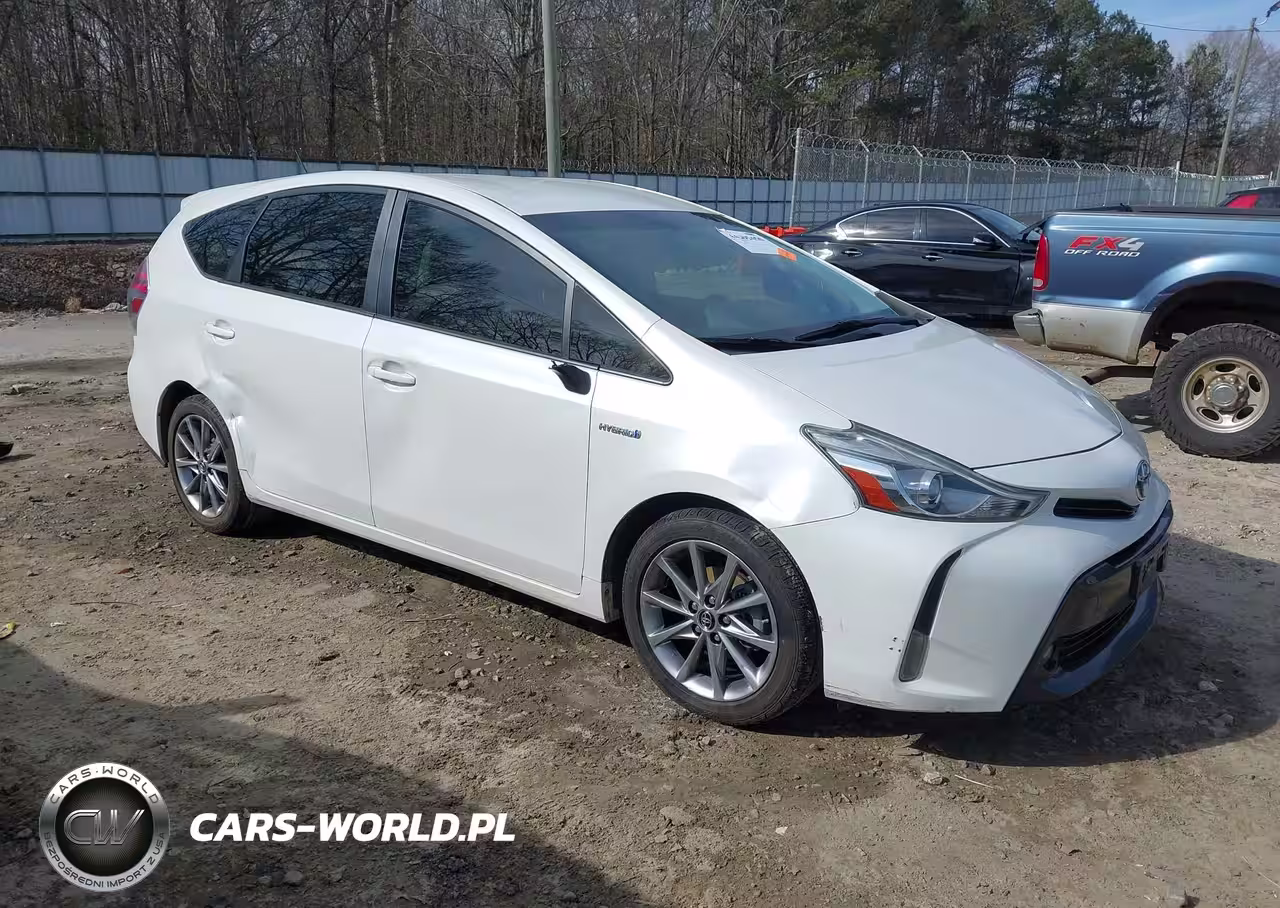 2017 Toyota Prius V Five