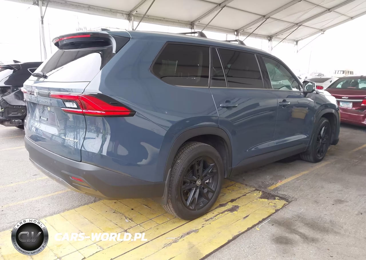 2024 Toyota Grand Highlander Platinum VIN:5TDAAAB58RS066340 - 4