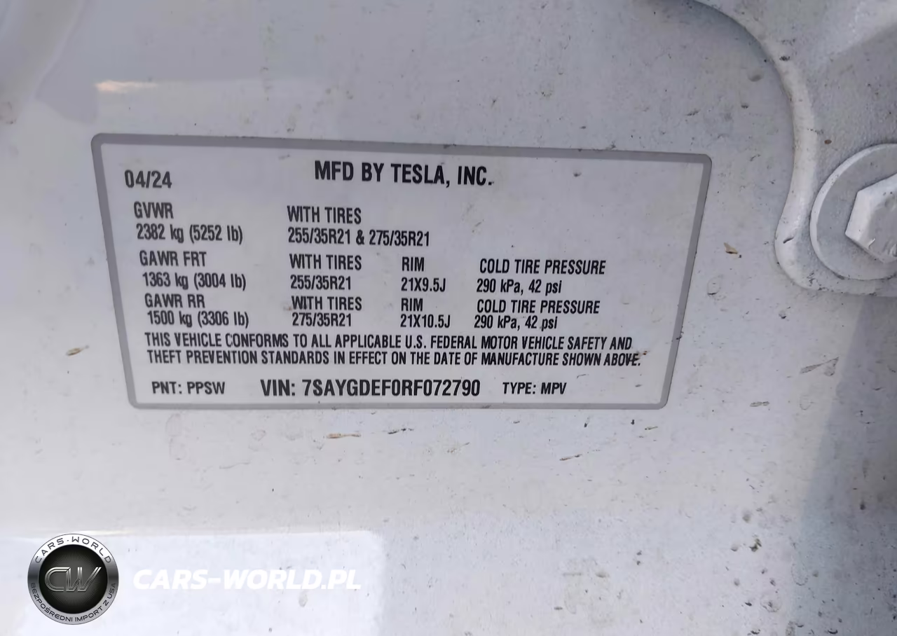 2024 Tesla Model Y Performance Dual Motor All-Wheel Drive VIN:7SAYGDEF0RF072790 - 9