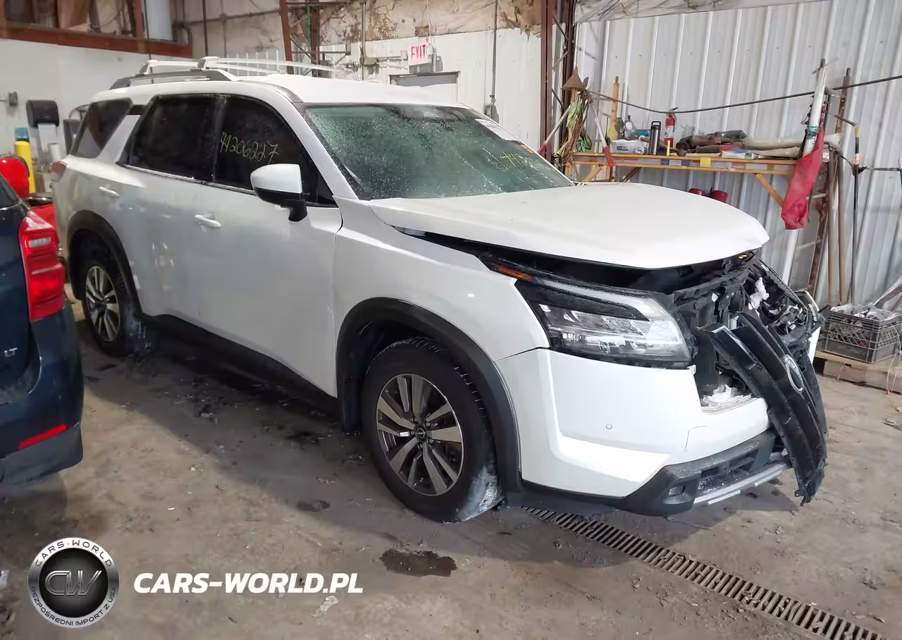 2022 Nissan Pathfinder Sl 4Wd