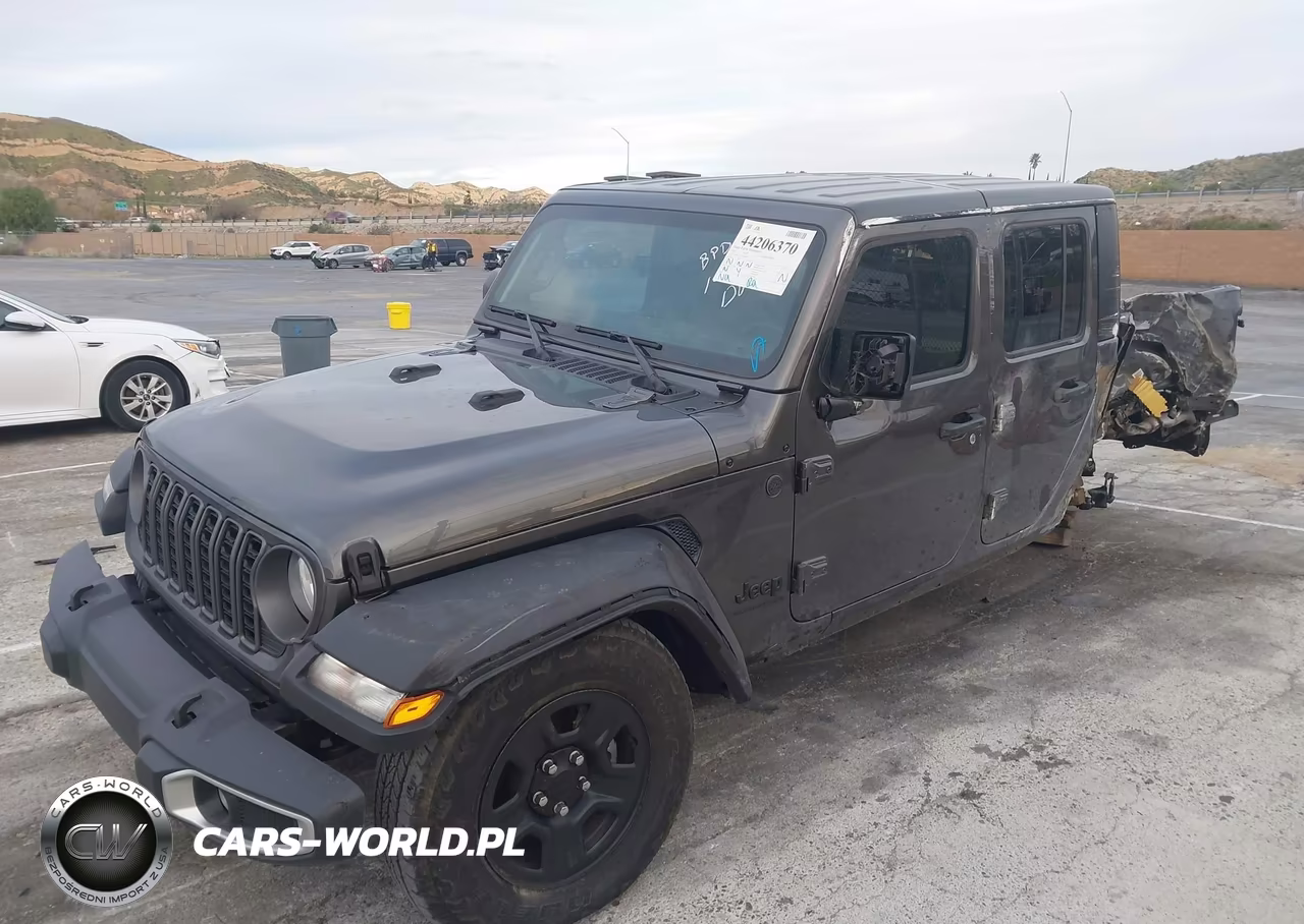 2025 Jeep Gladiator Sport VIN:1C6RJTAG2SL510022 - 13