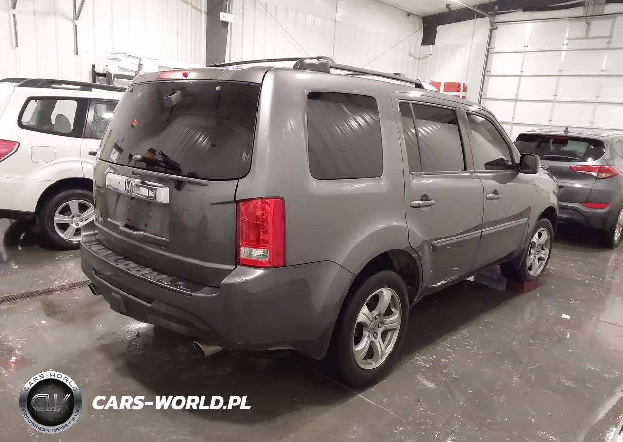 2014 Honda Pilot Ex-L VIN:5FNYF3H50EB005551 - 4