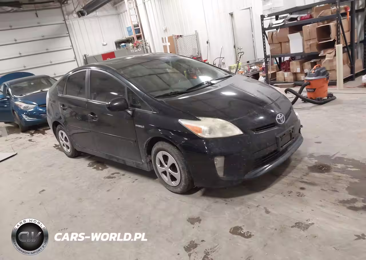 2013 Toyota Prius Two