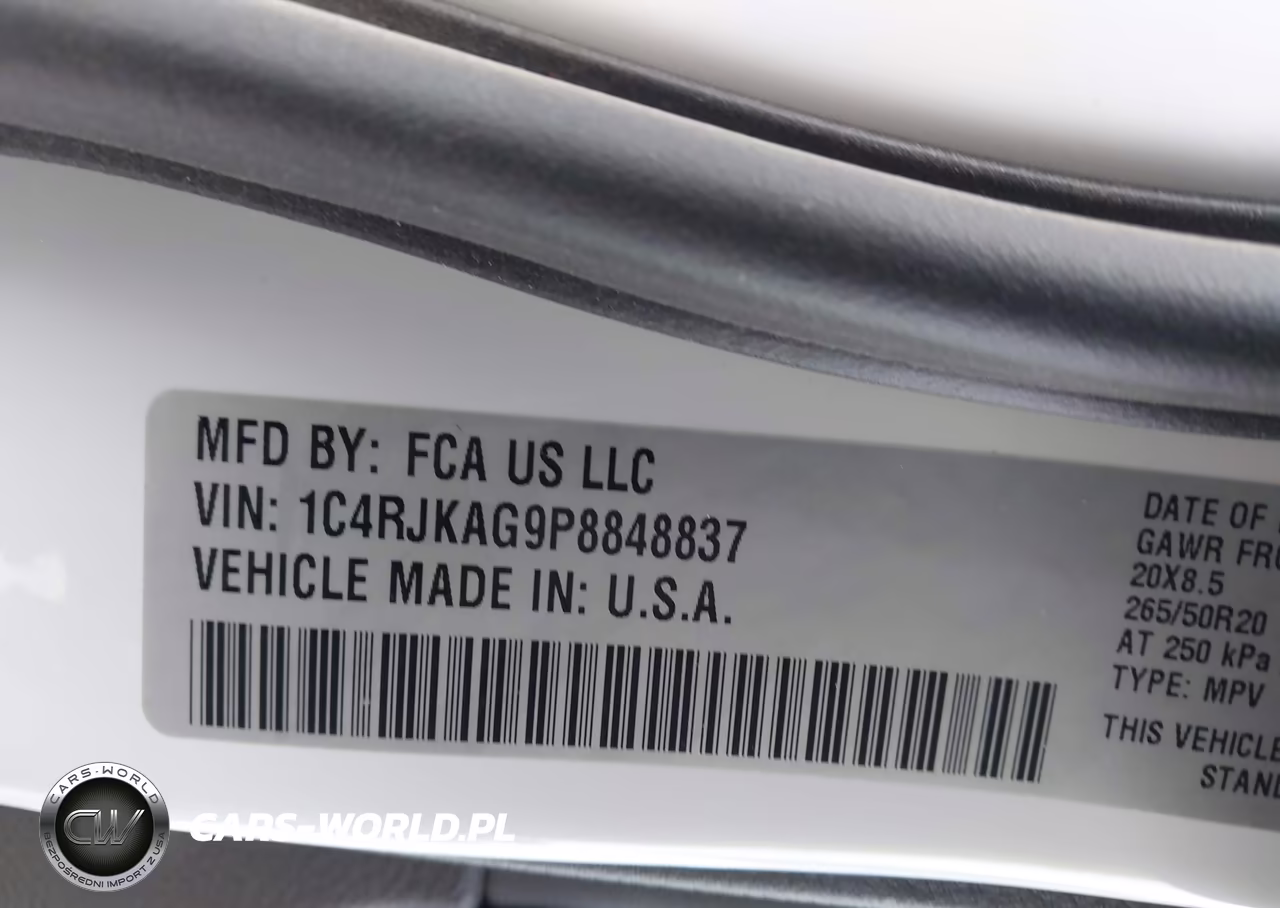 2023 Jeep Grand Cherokee L Altitude 4X4 VIN:1C4RJKAG9P8848837 - 9