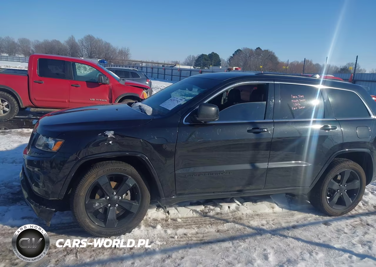 2015 Jeep Grand Cherokee Altitude VIN:1C4RJFAG9FC226404 - 14