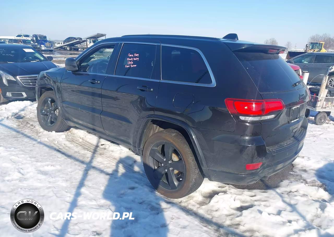 2015 Jeep Grand Cherokee Altitude VIN:1C4RJFAG9FC226404 - 3