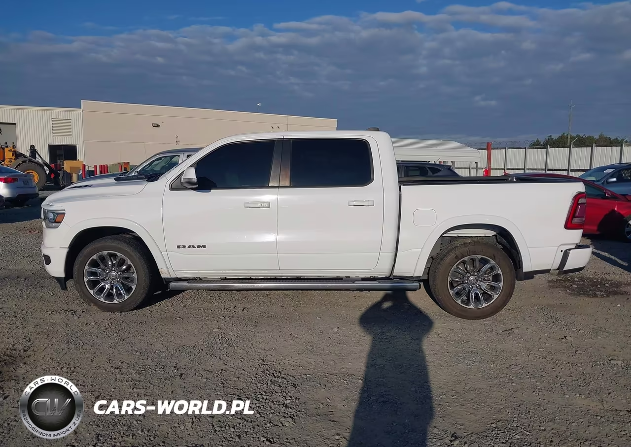 2020 Ram 1500 Laramie 4X2 5'7 Box VIN:1C6RREJM6LN204750 - 14