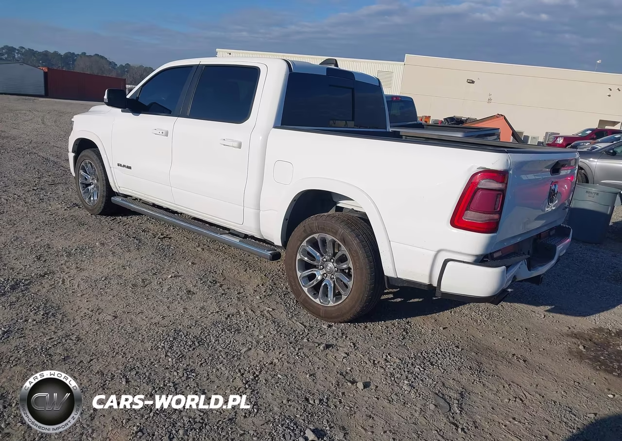 2020 Ram 1500 Laramie 4X2 5'7 Box VIN:1C6RREJM6LN204750 - 3