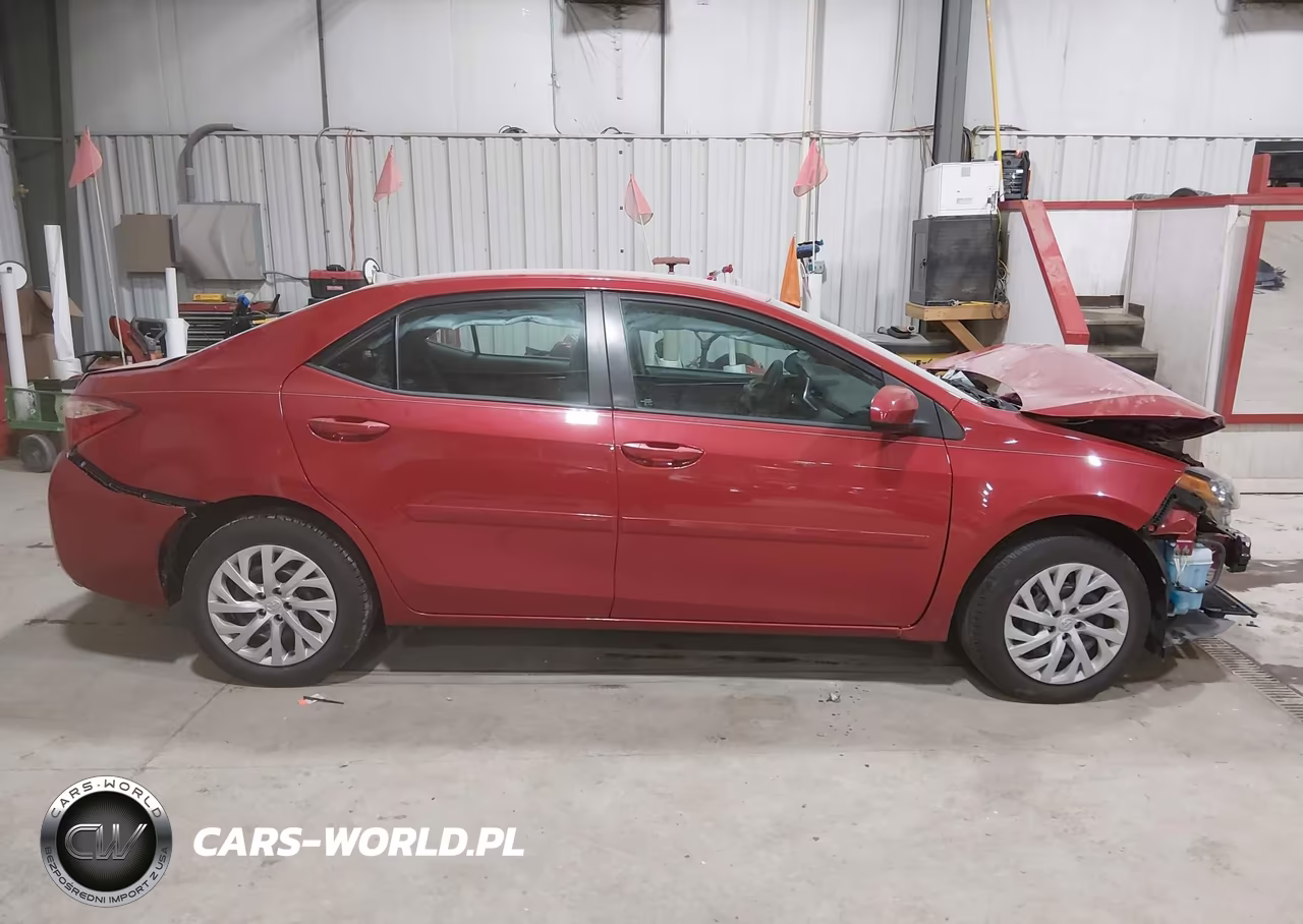 2017 Toyota Corolla Le VIN:2T1BURHE3HC958052 - 14