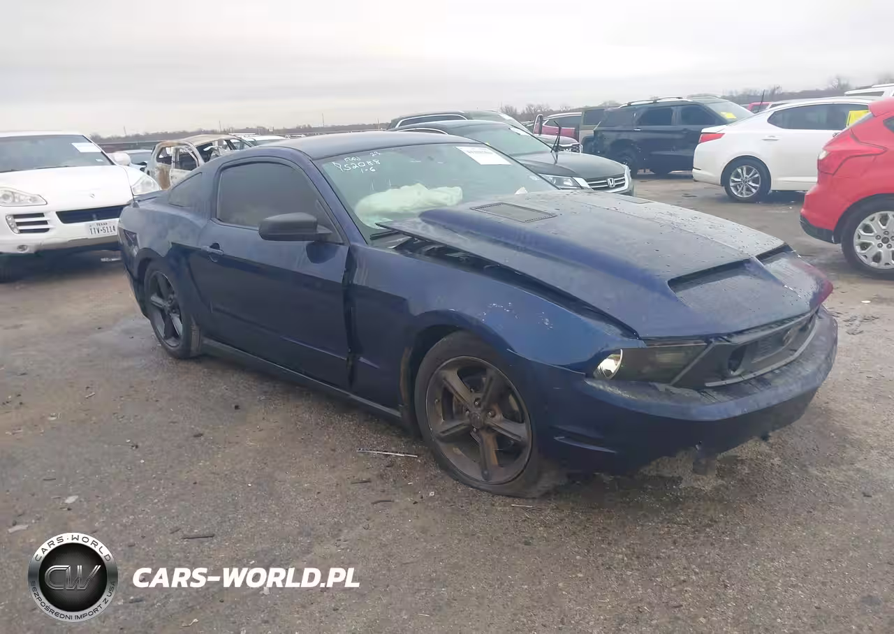 2010 Ford Mustang V6