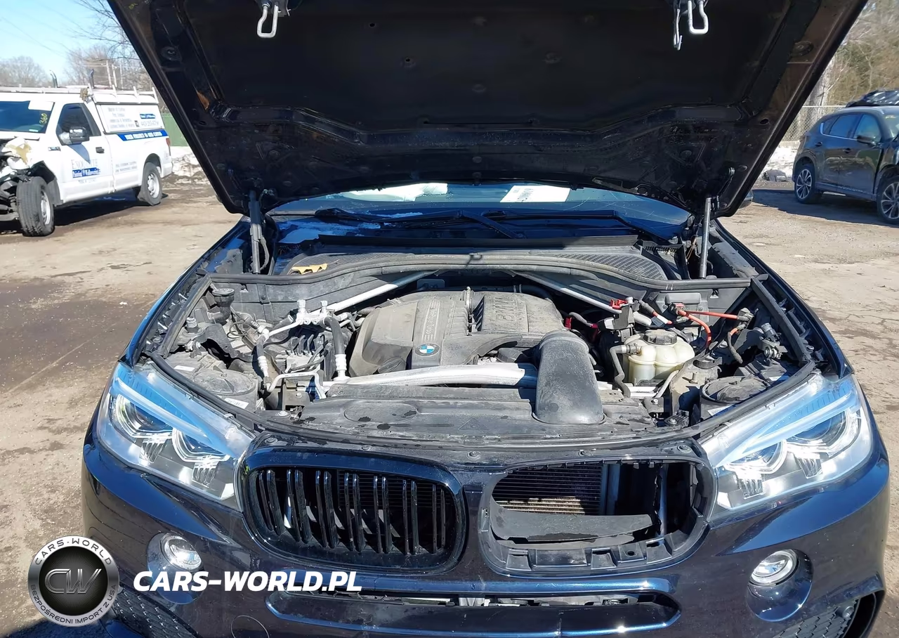 2018 BMW X5 xDrive35I VIN:5UXKR0C51J0X88177 - 10