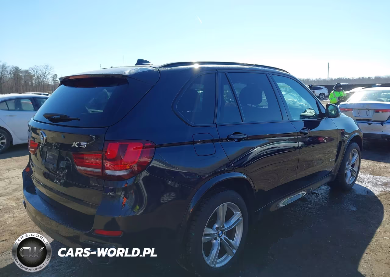 2018 BMW X5 xDrive35I VIN:5UXKR0C51J0X88177 - 4