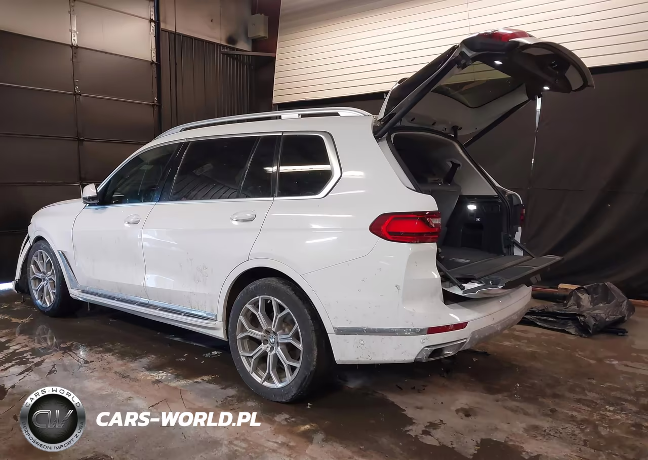 2020 BMW X7 xDrive40I VIN:5UXCW2C00L9B44507 - 3