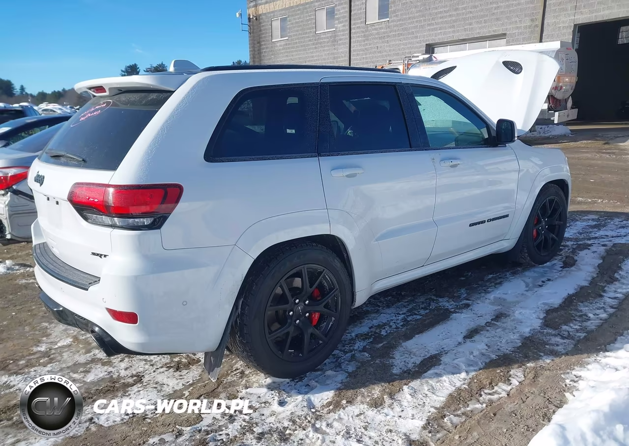 2020 Jeep Grand Cherokee Srt VIN:1C4RJFDJ3LC300984 - 4