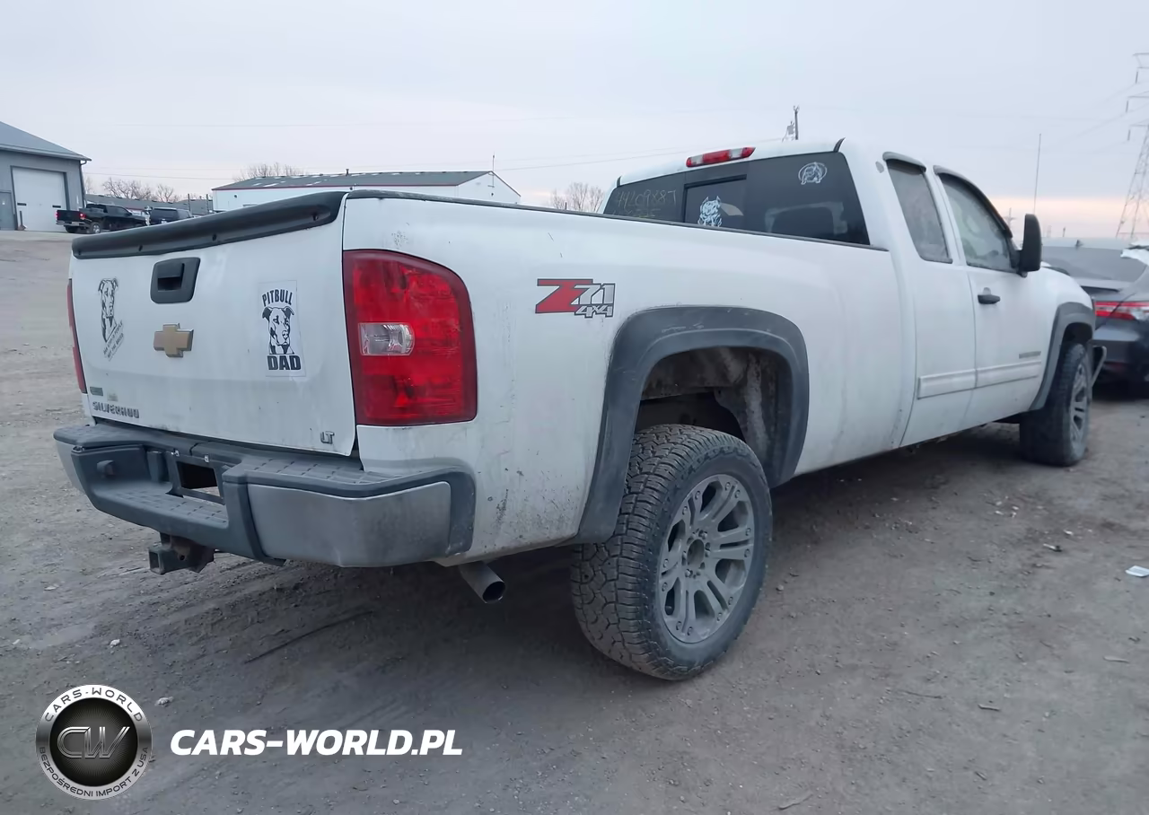 2011 Chevrolet Silverado 1500 Lt VIN:1GCRKSE00BZ422225 - 4
