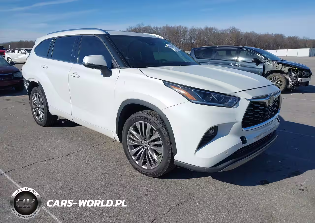 2022 Toyota Highlander Platinum
