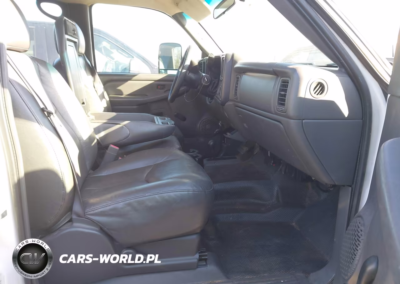 2006 Chevrolet Silverado 2500Hd Work Truck VIN:1GCHK23D66F170442 - 5