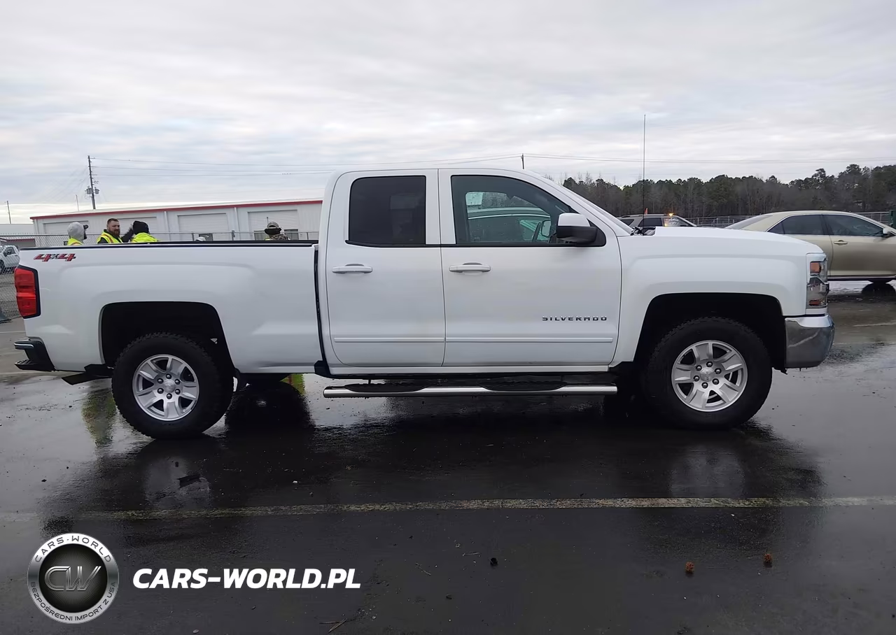 2018 Chevrolet Silverado 1500 1Lt VIN:1GCVKRECXJZ231699 - 13