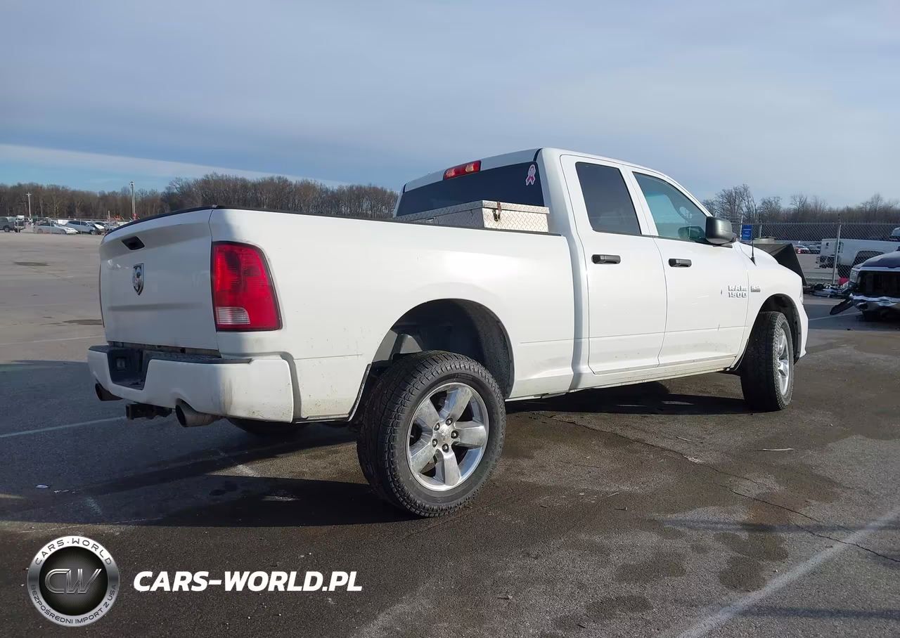 2018 Ram 1500 Express 4X4 6'4 Box VIN:1C6RR7FT8JS309669 - 4