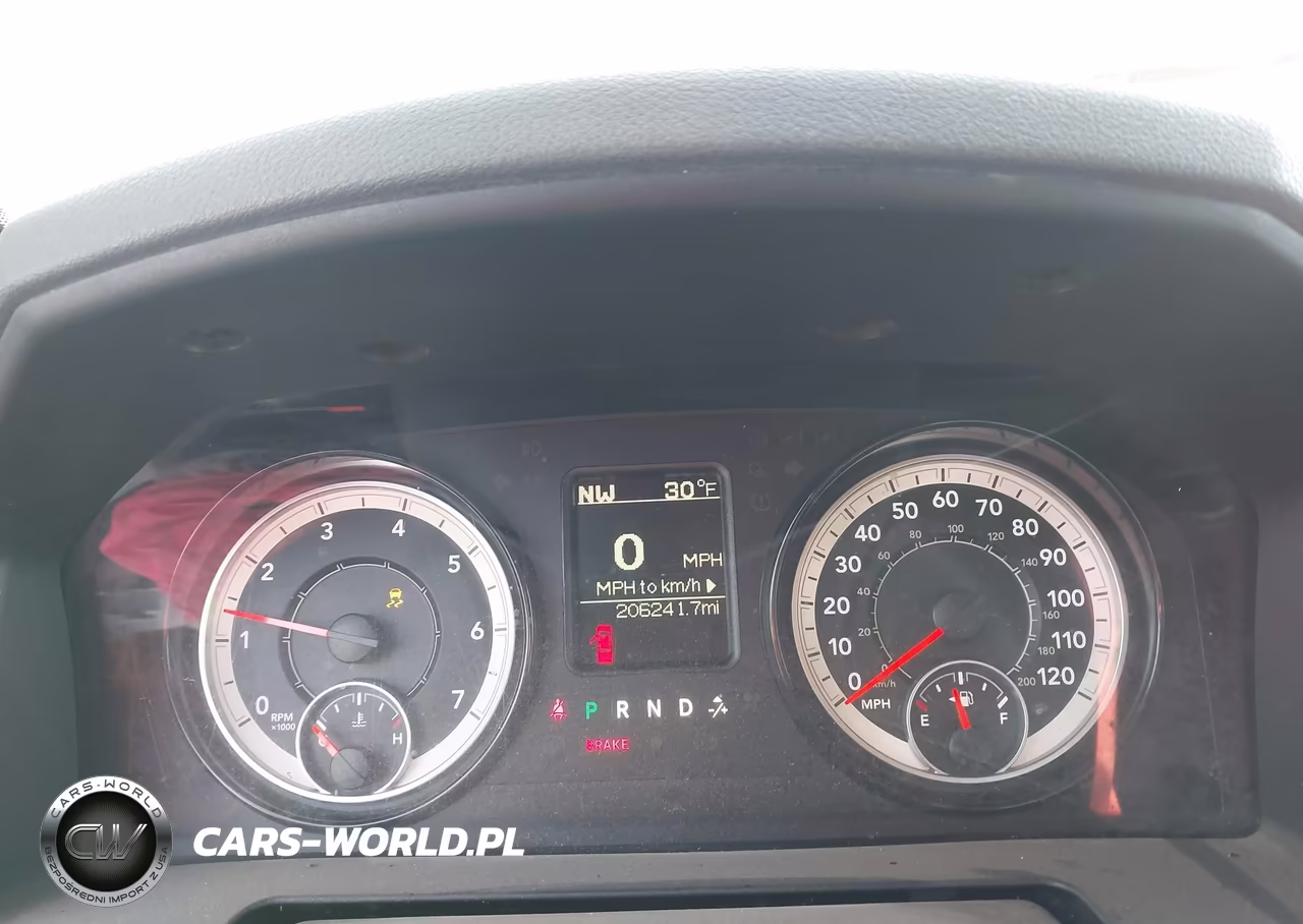 2018 Ram 1500 Express 4X4 6'4 Box VIN:1C6RR7FT8JS309669 - 7