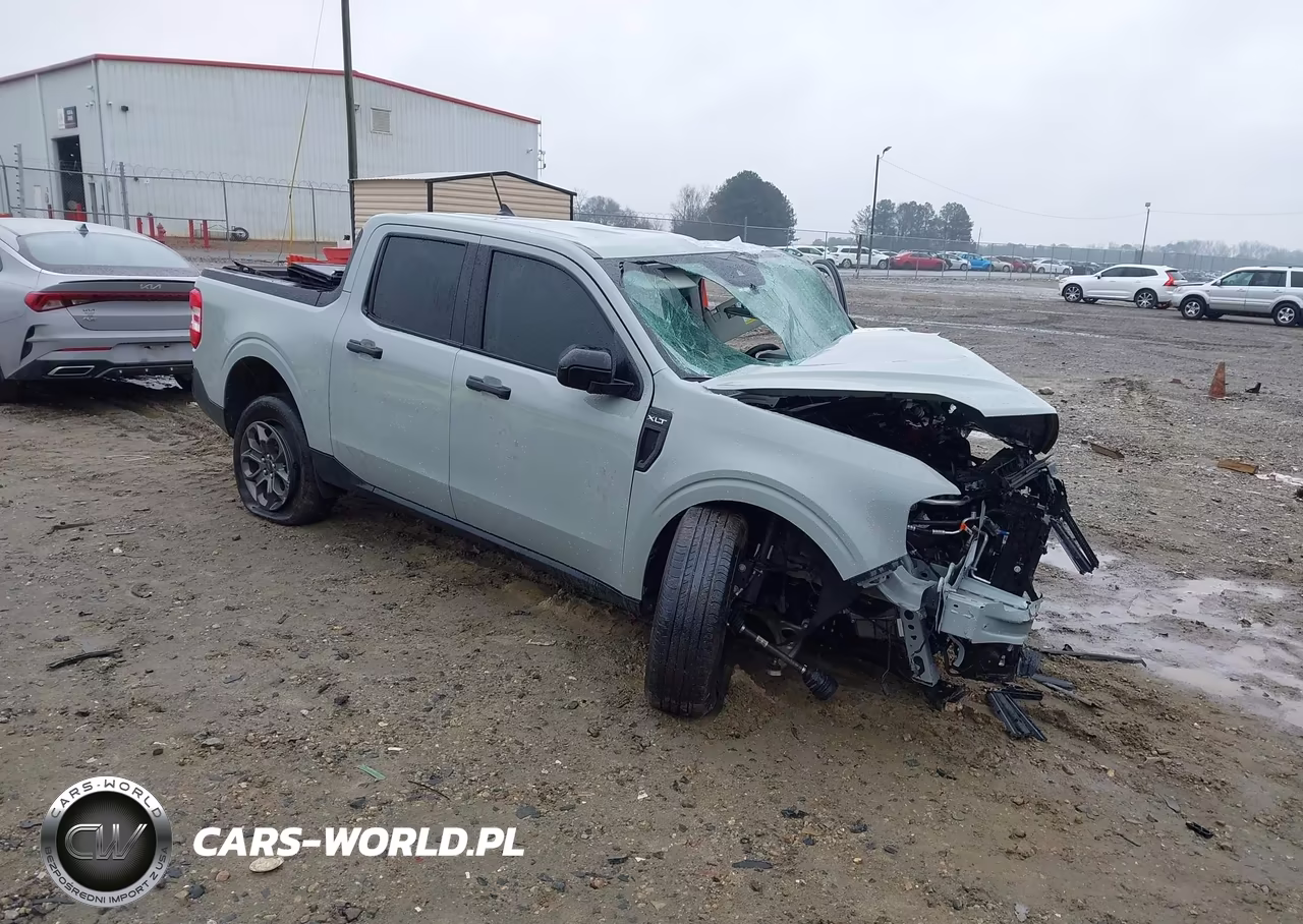 2024 Ford Maverick Xlt VIN:3FTTW8H96RRB02588 - 1