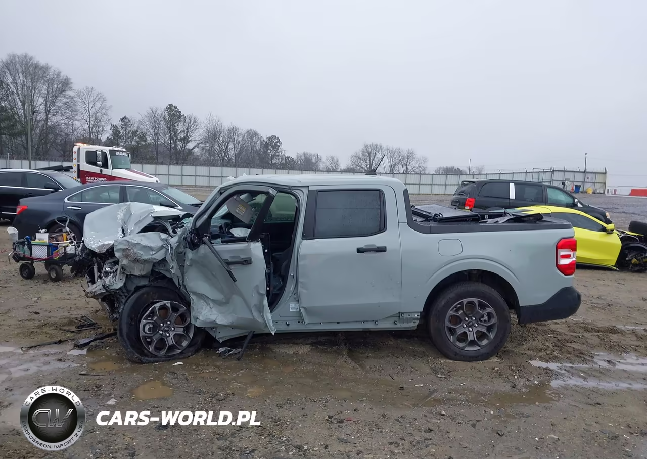 2024 Ford Maverick Xlt VIN:3FTTW8H96RRB02588 - 14