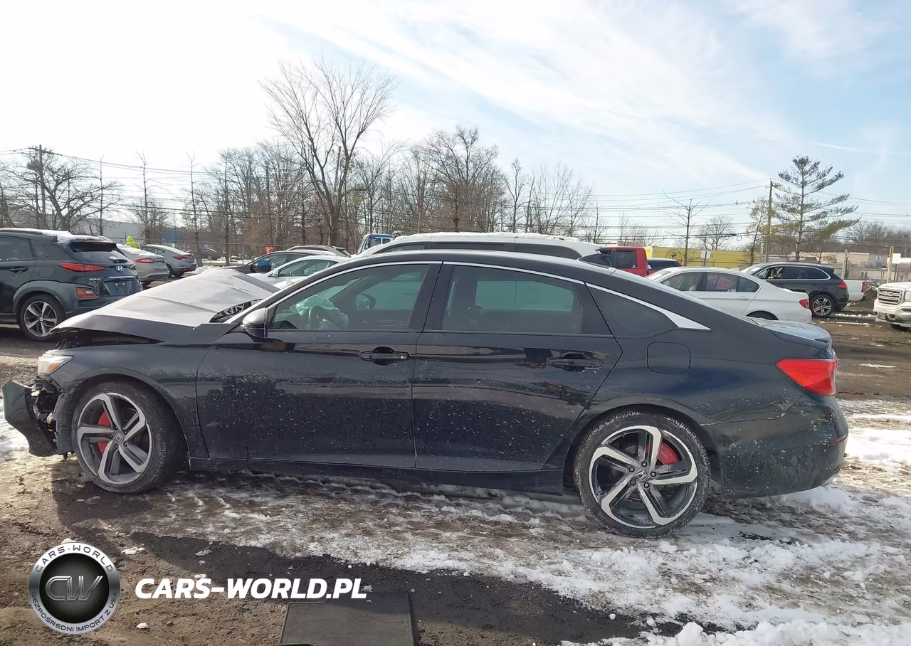 2018 Honda Accord Sport VIN:1HGCV1F37JA021690 - 14