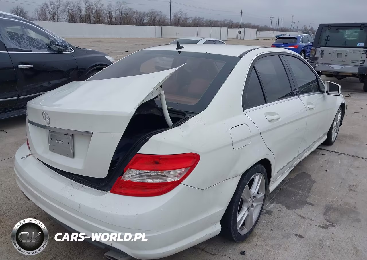 2011 Mercedes-Benz C 300 Sport VIN:WDDGF5EB0BR160761 - 6
