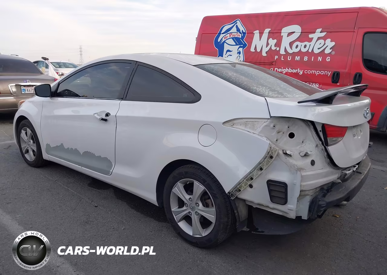 2013 Hyundai Elantra Gs VIN:KMHDH6AE9DU004551 - 3