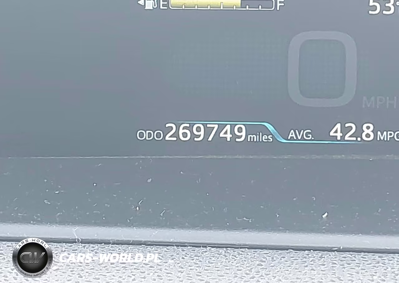 2017 Toyota Prius Two VIN:JTDKBRFU1H3038543 - 16