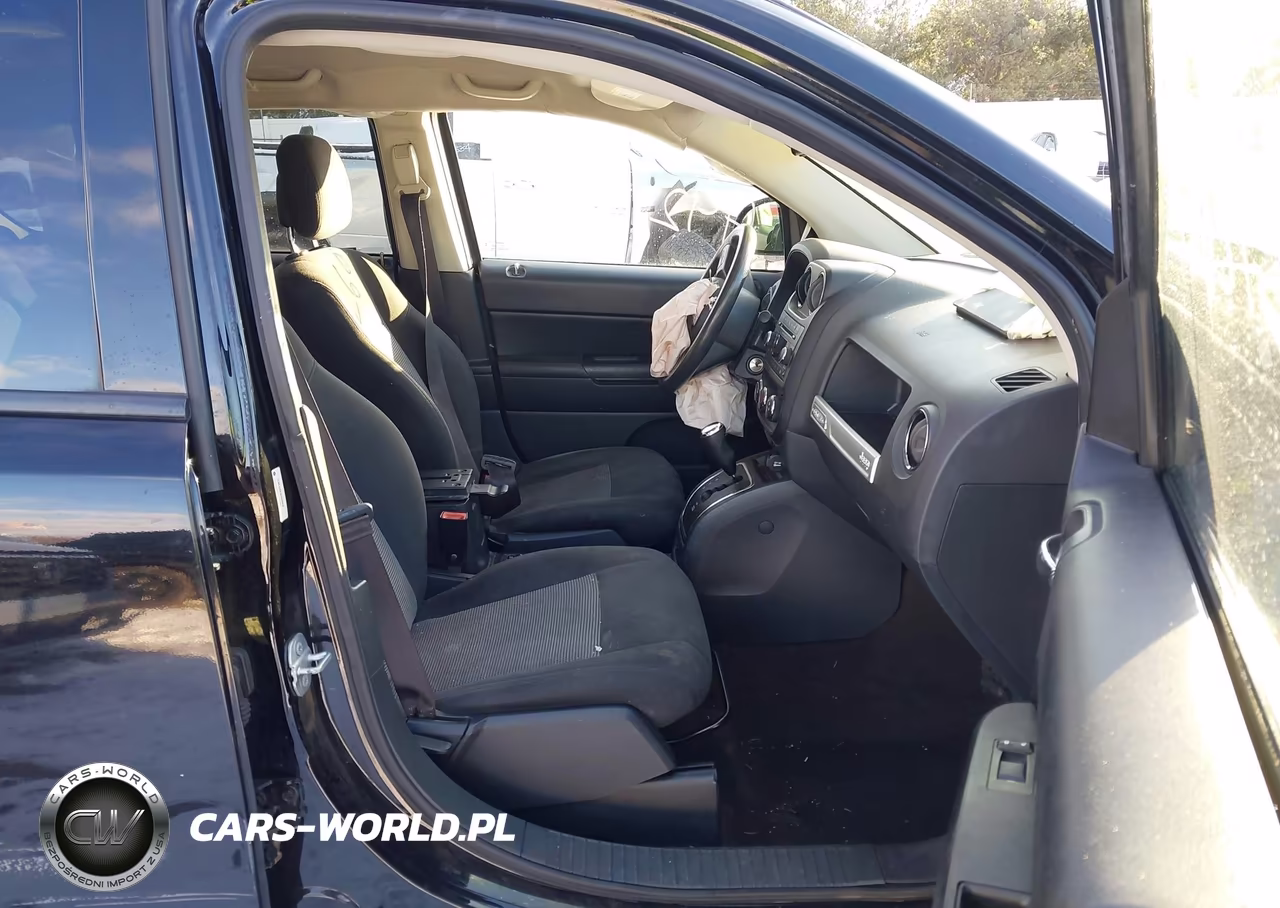 2016 Jeep Compass Sport VIN:1C4NJDBB3GD549638 - 5