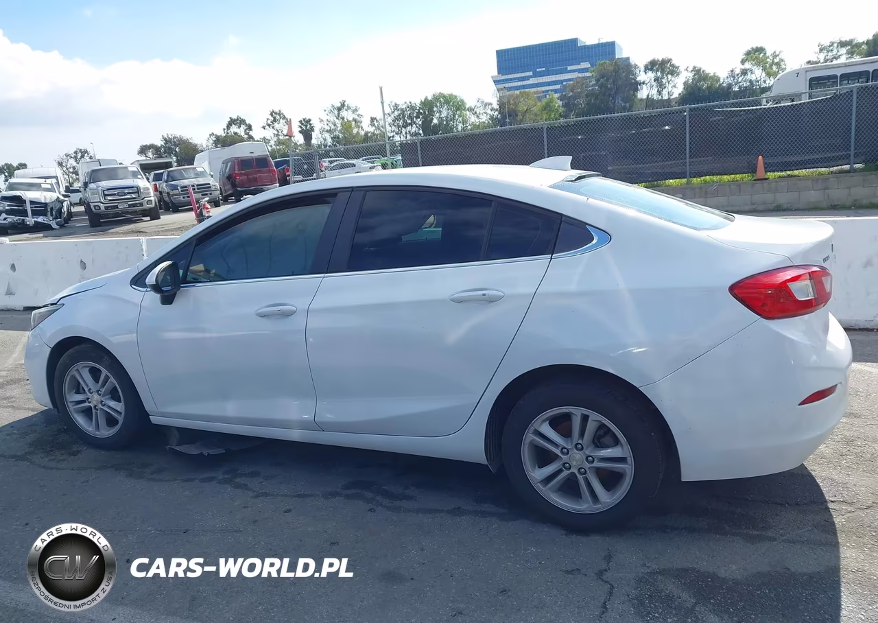 2018 Chevrolet Cruze Lt Auto VIN:1G1BE5SMXJ7221503 - 13