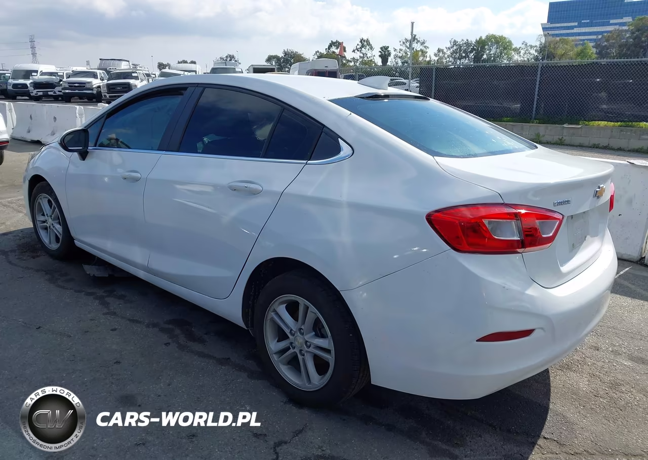 2018 Chevrolet Cruze Lt Auto VIN:1G1BE5SMXJ7221503 - 3