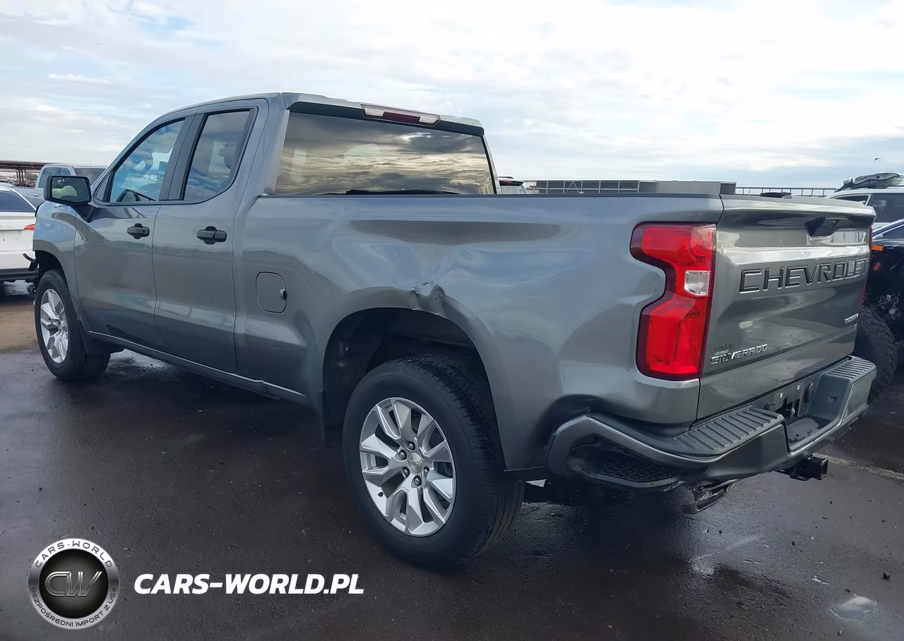 2021 Chevrolet Silverado 1500 2Wd Standard Bed Custom VIN:1GCRWBEF9MZ105734 - 3