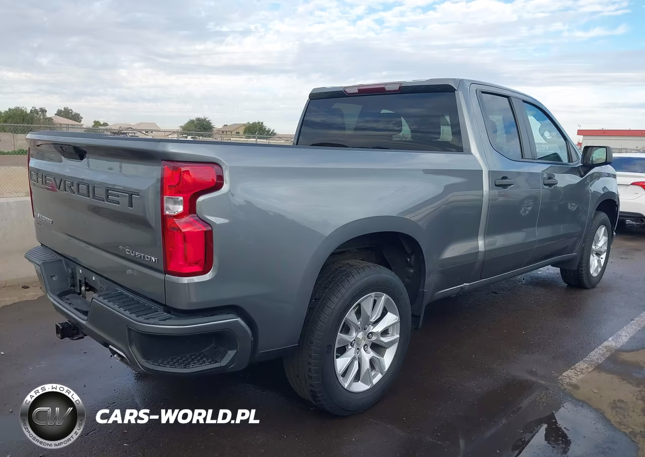 2021 Chevrolet Silverado 1500 2Wd Standard Bed Custom VIN:1GCRWBEF9MZ105734 - 4
